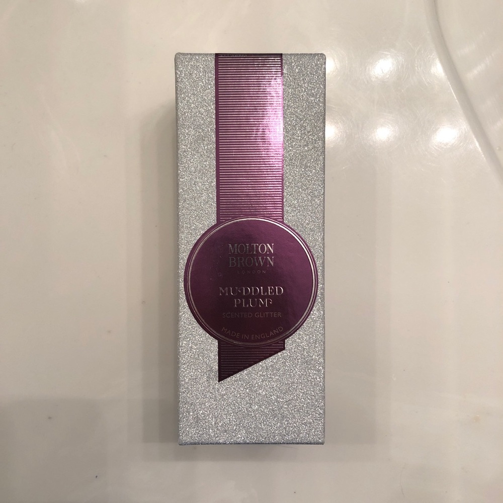 Molton Brown Muddled Plum Scented Glitter